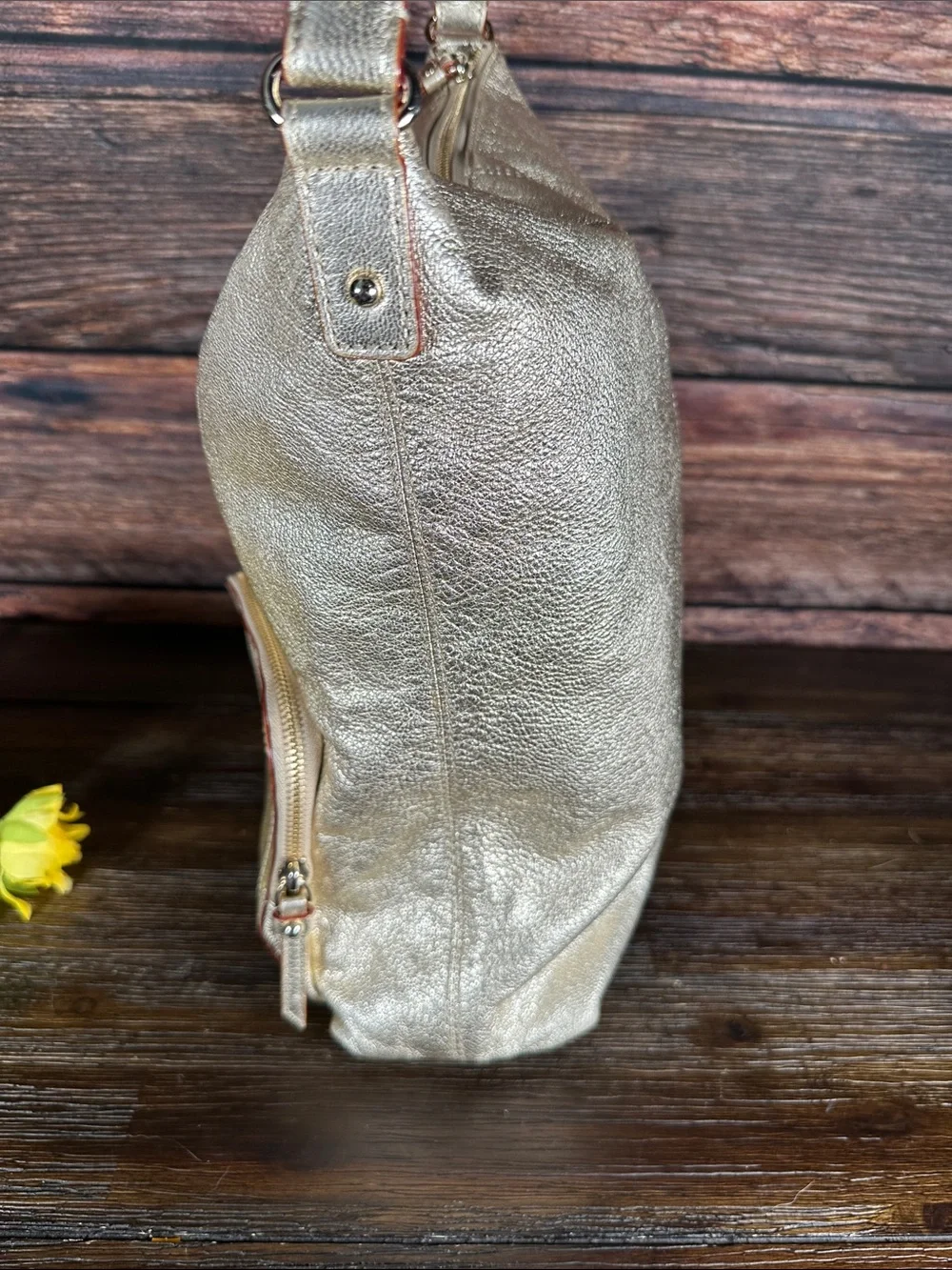 Kate spade Gold Metallic Leather Shoulder bag!